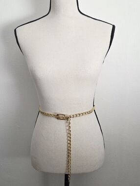 Gold Links Chain Belt